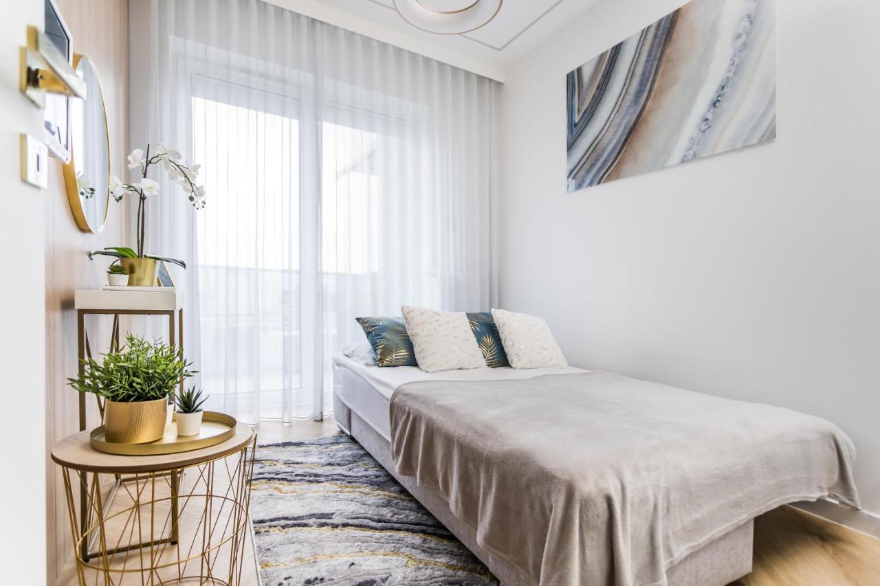 Resinest Apartamenty Jurowiecka J17 Białystok Buitenkant foto