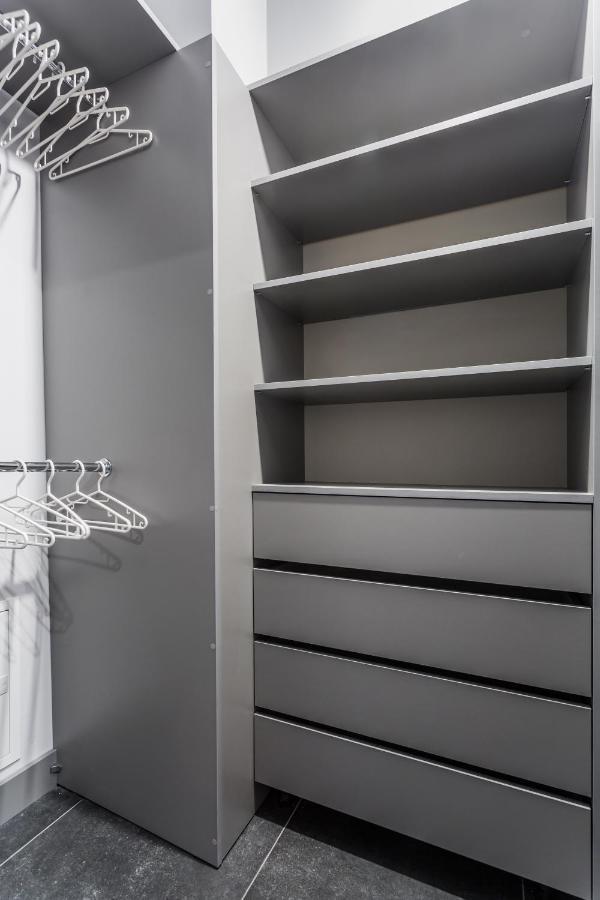 Resinest Apartamenty Jurowiecka J17 Białystok Buitenkant foto