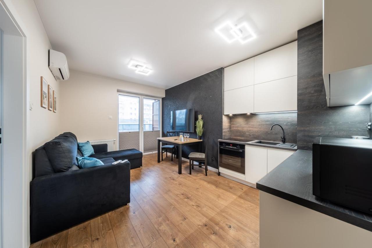 Resinest Apartamenty Jurowiecka J17 Białystok Buitenkant foto